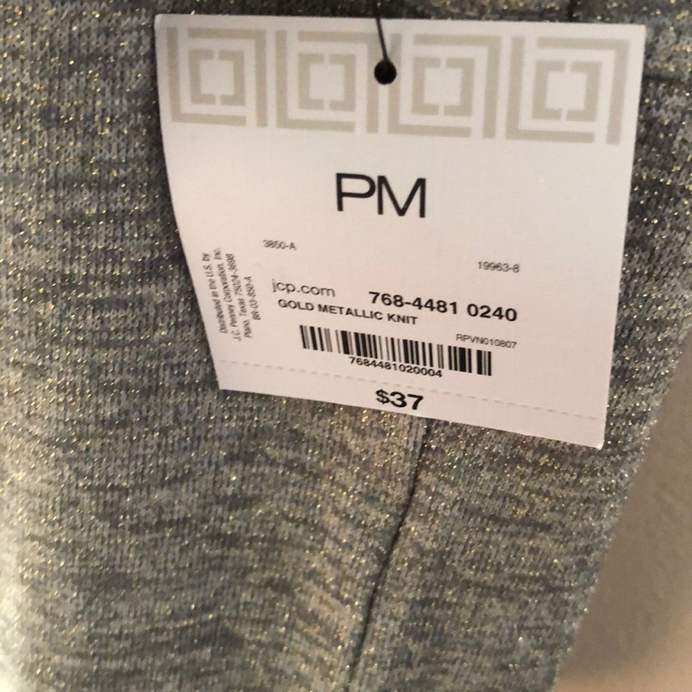 Liz Claiborne Petite Long Sleeve Seamed Tee - Picture 5 of 5